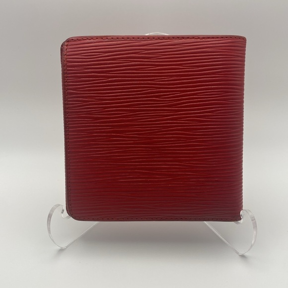 Louis Vuitton Red Leather Epi Textured Wallet - Picture 15 of 15
